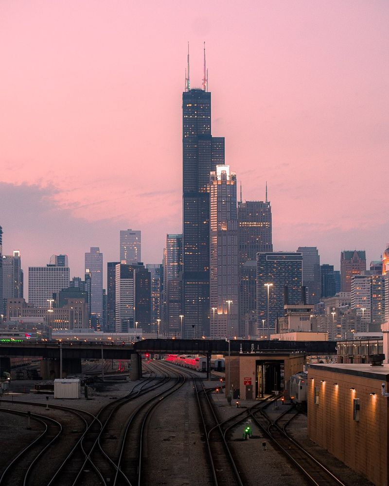 Chicago (CHI) – Where the Mother Road Begins