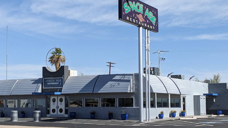 A Roadside Icon Born In The Space Race Era