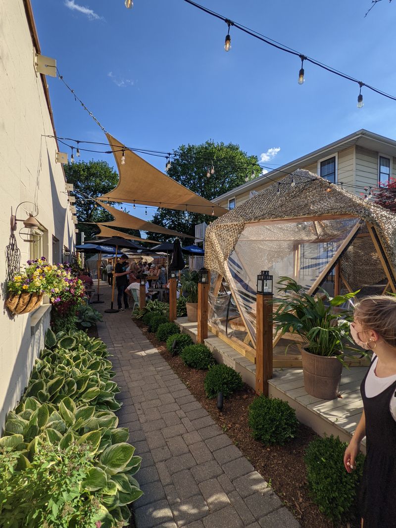 Location That Anchors A Perfect Day In Geneva