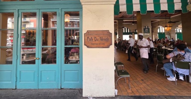 This Louisiana Café Made Beignets Famous Around The World