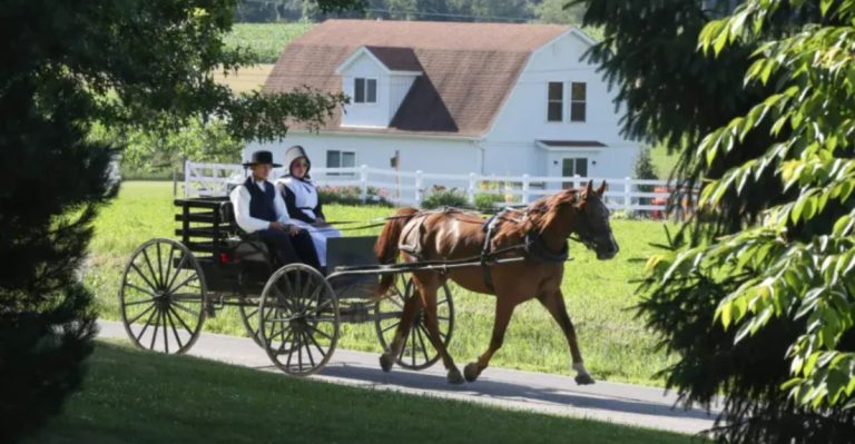 This Lovely Small Town In Ohio Is What Simple Living Is All About