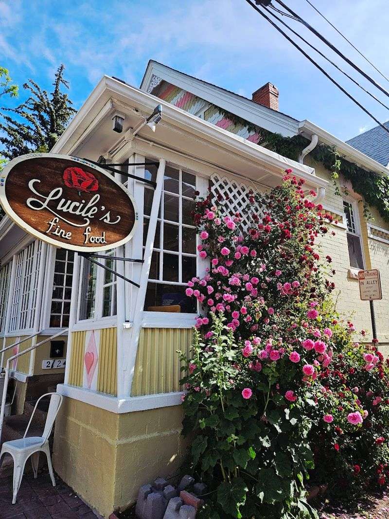 A House That Feels Like It Was Always Meant to Feed People