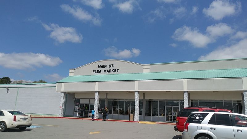 Endless Bargains: Antiques, Clothes & More