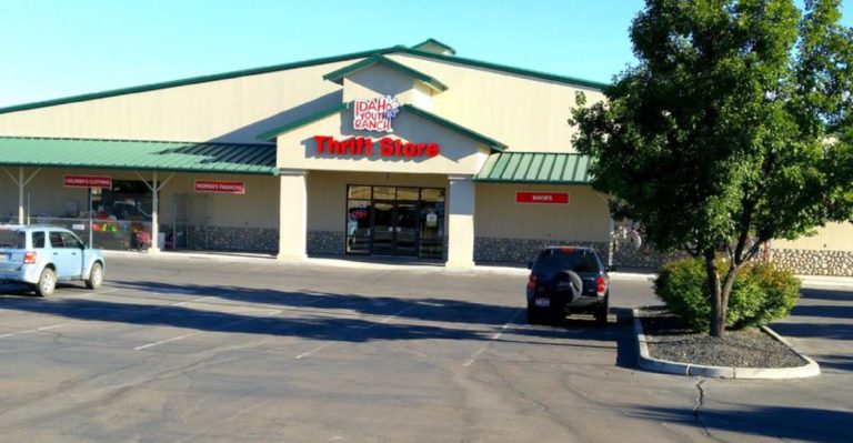 This Massive Idaho Thrift Store Is A Treasure Hunter’s Paradise