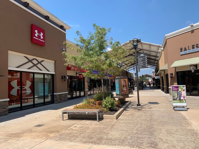 Retail Haven Built For Bargain Hunters
