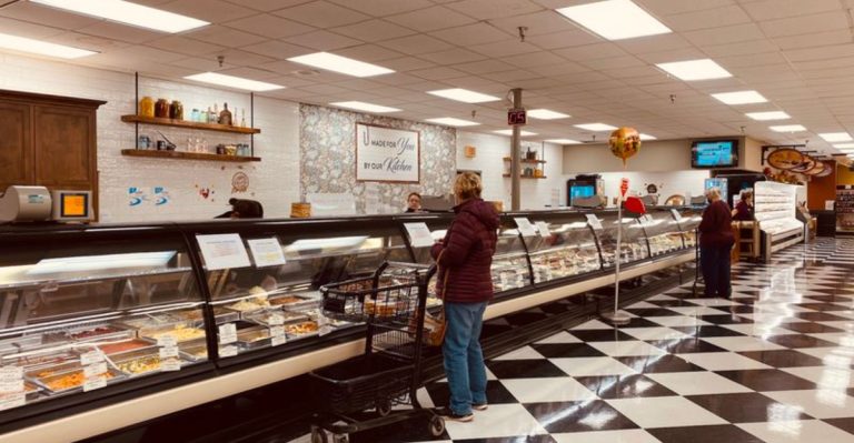 This Massive Pennsylvania Family-Owned Market Is A Hidden Gem For Food Lovers Worth Exploring In June
