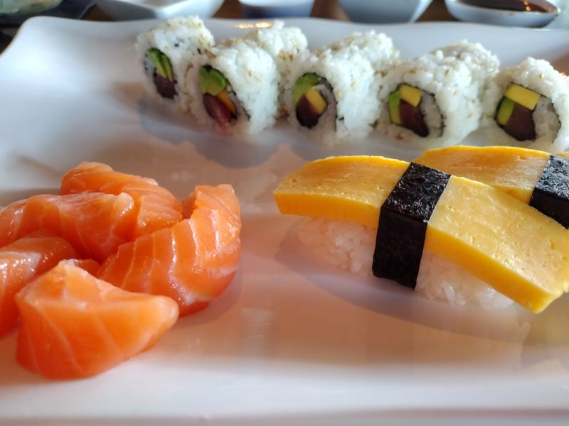 Arrive For Dinner Hours, Plan For Sushi At Lunch