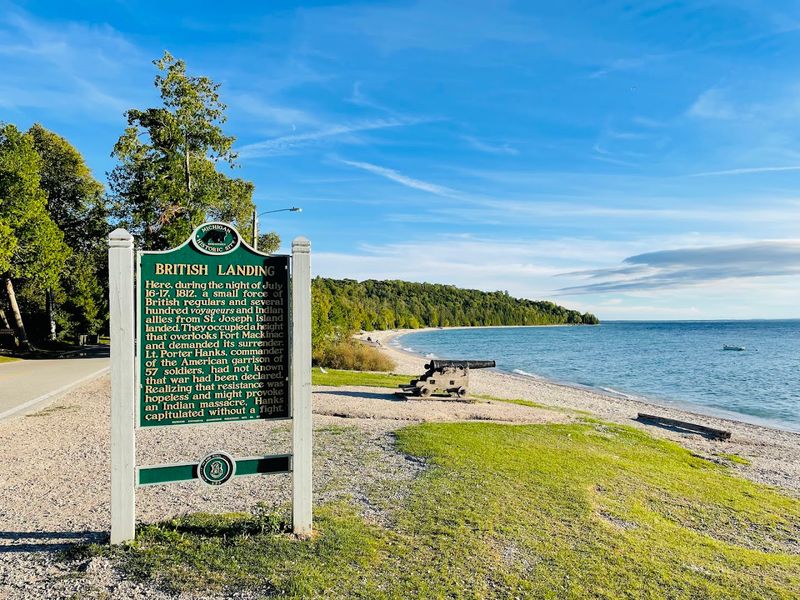 Start Early On The Lakeshore Loop