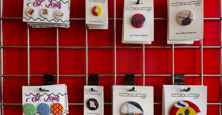 This Missouri Button Shop Is The Tiny Treasure Box Crafters Still Talk About