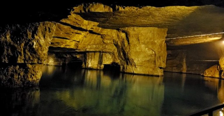 This Missouri Mine Hides A Massive Underground Lake You Can Explore By Boat