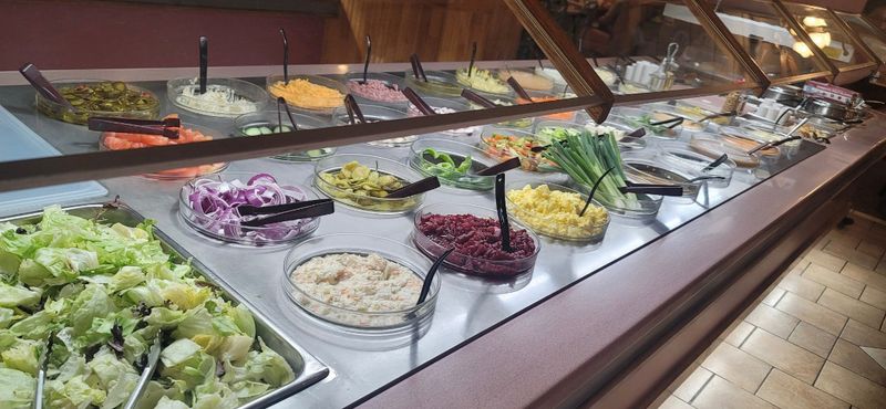 How One Salad Bar Became A Legend
