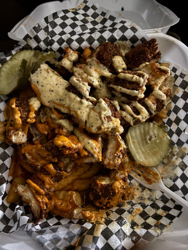 Late Night Eats That Draw The Crowds