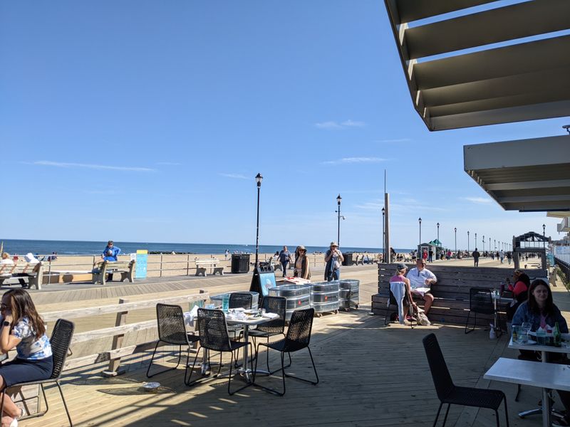 Where To Sit For The Best Fry Steam And Sea Breeze