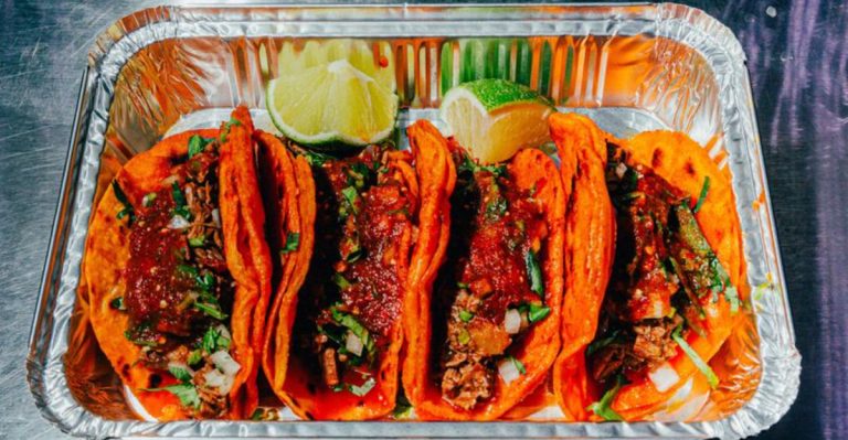 This New York Food Truck Is So Good, People Follow It All Over The City