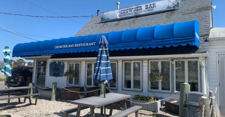 This New York Seafood Spot Makes Every Meal An Unforgettable Experience