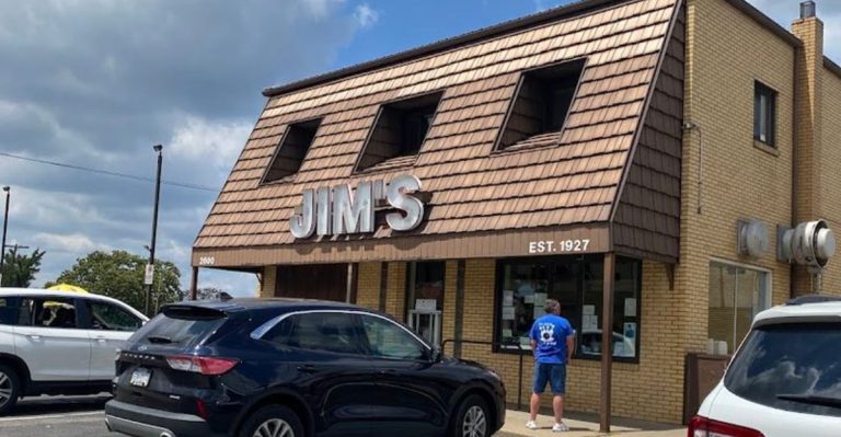 This No-Frills Pennsylvania Neighborhood Spot Serves The State’s Most Divisive Hot Dog