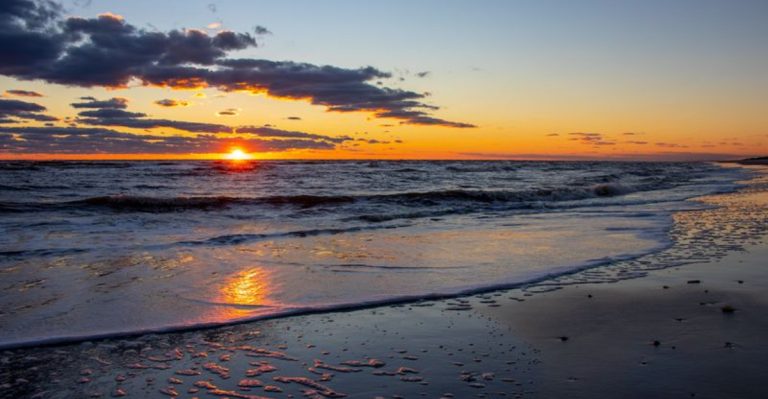This North Carolina Beach Is The Peaceful Summer Getaway You’ve Been Looking For