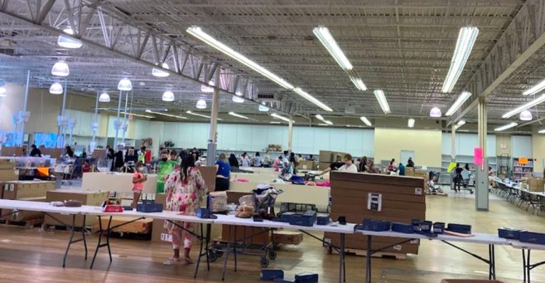 This Ohio Bin Store Is So Big And Amazing, It’s Hard To Believe
