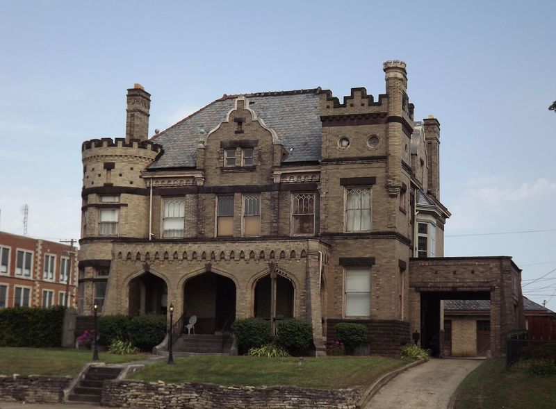 Victorian Architecture That Commands Attention