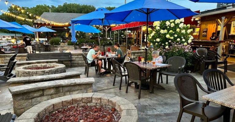 This Ohio Dining Spot Is A Scenic Little Dream Made For April