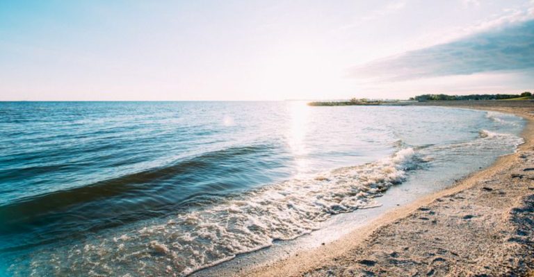 This Ohio Park’s Beaches Offer Vacation Vibes Without The Long Drive