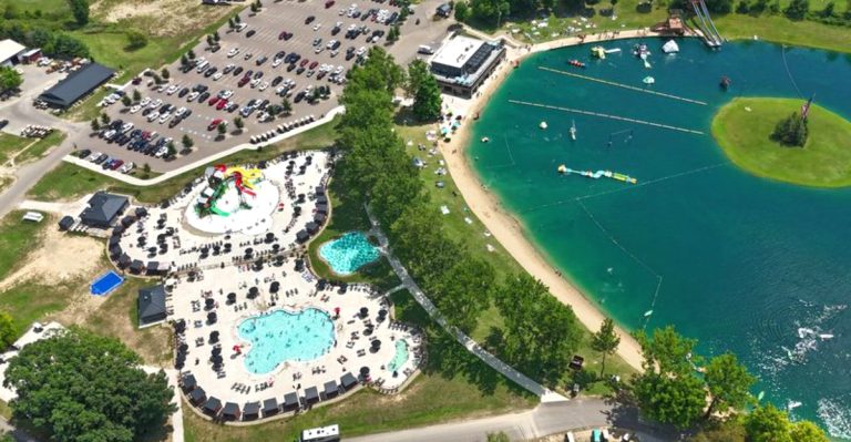 This Ohio Resort Is Packed With Beachy Fun, Water Attractions, And Warm-Weather Appeal