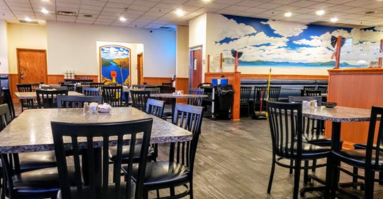 This Ohio Restaurant Serves French Onion Soup Worth Rearranging Your Plans For