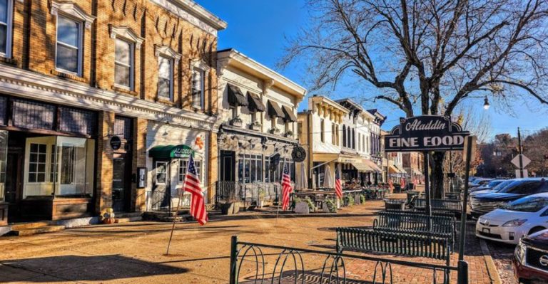 This Ohio Small Town Is So Peaceful, Even Locals Go There To Unwind