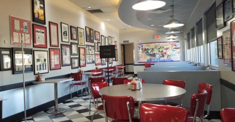 This Ohio Spot Turned Into A Statewide Sensation Thanks To One Iconic Plate