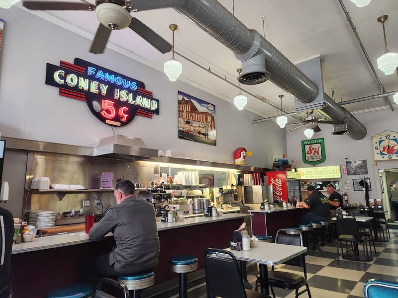 A Downtown Diner With Deep Roots