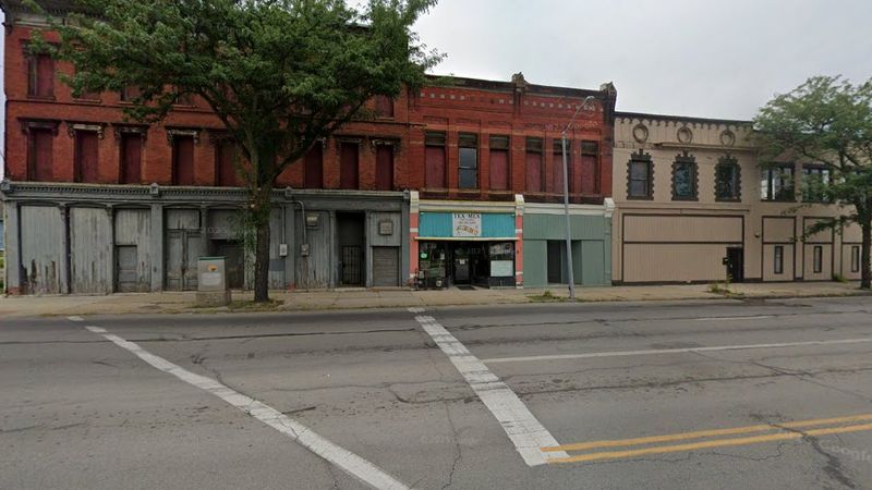 First Impressions And That Irresistible Aroma