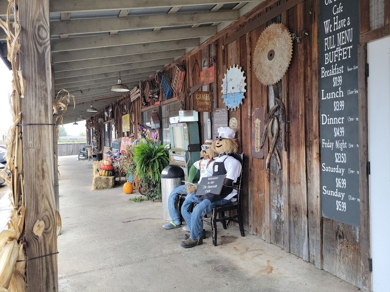 A Rustic Roadside Stop Packed With Vintage Charm