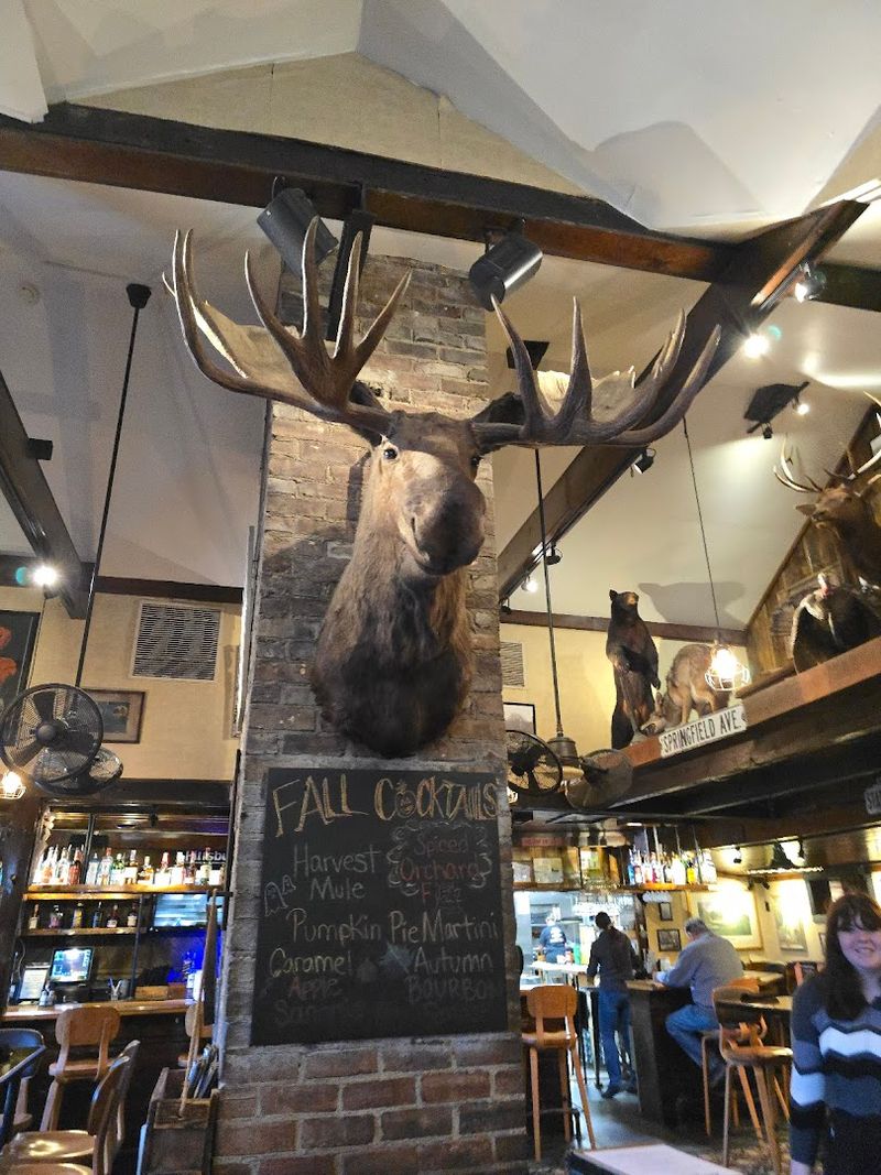 The Lodge-Style Atmosphere That Feels Like A Bear Hug