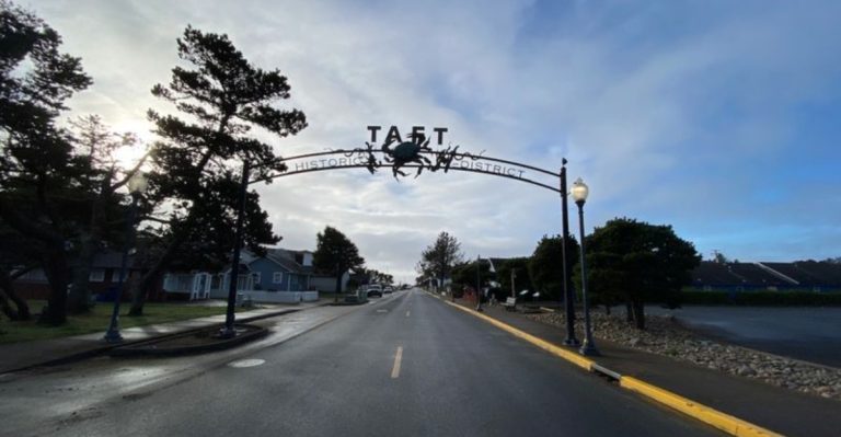This Oregon Coastal Village Hosts One Of The Most Magical Halloween Festivals In The Country