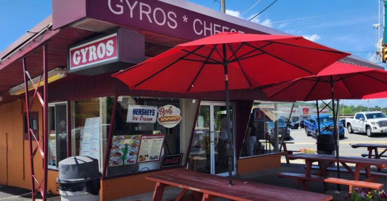 This Pennsylvania Drive In Brings You Back To A Simpler Era