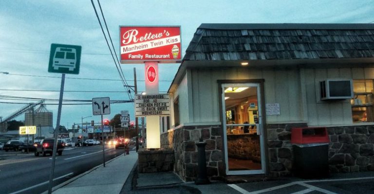 This Pennsylvania Drive-In Lets You Experience The Golden Age Of Burgers This March