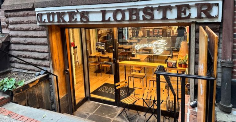 This Pennsylvania Eatery’s Lobster Will Stay On Your Mind All Week This April