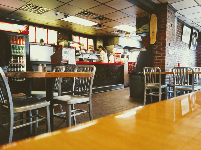 Cash Only Policy With an ATM Inside