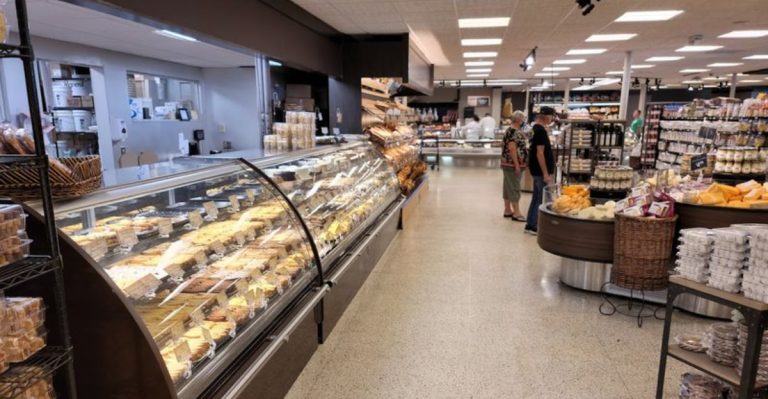 This Pennsylvania Italian Market Brings A Touch Of Europe To Your Visit