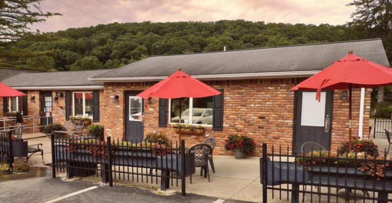 This Pennsylvania Pie Stop Earned Its Reputation With Perfect Crusts