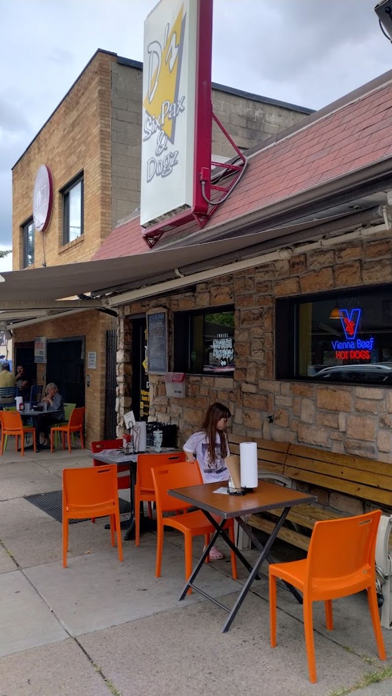 Location and Hours Make It Easy to Visit