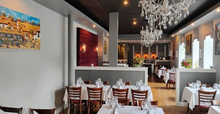 This Pennsylvania Restaurant’s Grilled Chicken Has A Cult Following Worth Trying This April