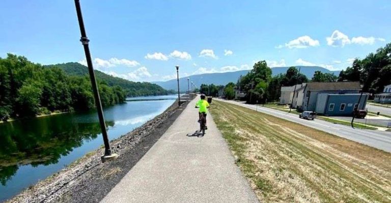 This Pennsylvania Riverwalk Offers 2.5 Miles Of Beautiful Waterfront To Explore