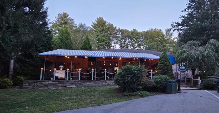 This Pennsylvania Spot Offers A Meat And Three Sides Meal For Just $11.99