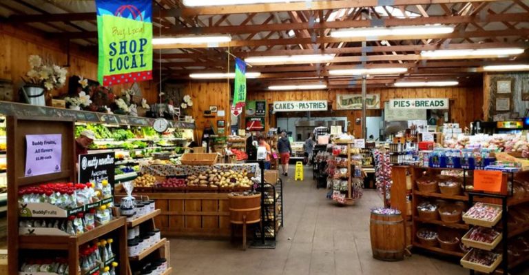 This Pennsylvania Sweet Escape Offers Blueberries, Pies, And Fun For The Whole Family