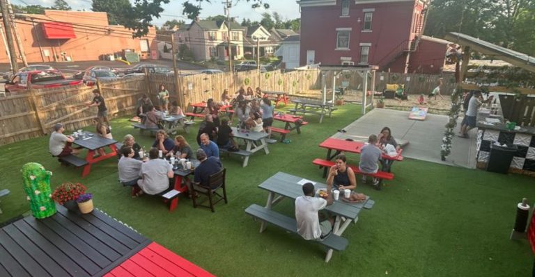 This Pennsylvania Taco Joint Is So Good People Say It Is Worth The Drive