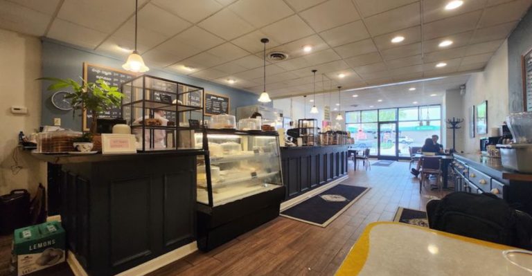This Pittsburgh, Pennsylvania Café Became A Local Favorite Thanks To Its Incredible Espresso And Cheesecake