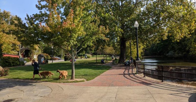 This Quaint Ohio Town Is Made For Relaxed Weekend Escapes