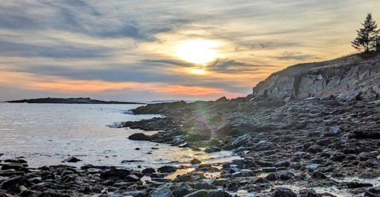 This Quiet Maine Cove Is A Local Secret For Stunning Sea Glass Finds
