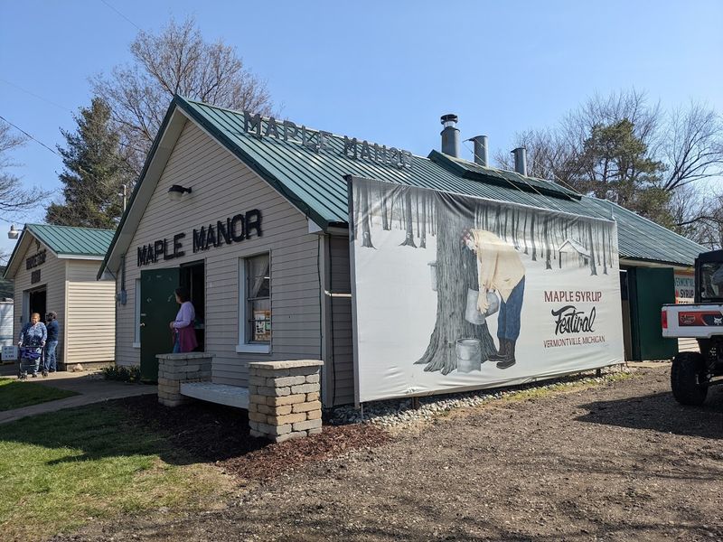 Sap Buckets Everywhere